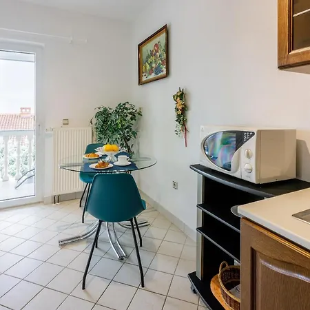 Apartament Anita *