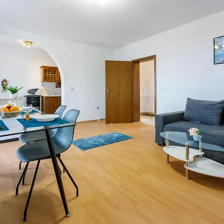 Anita Apartament *